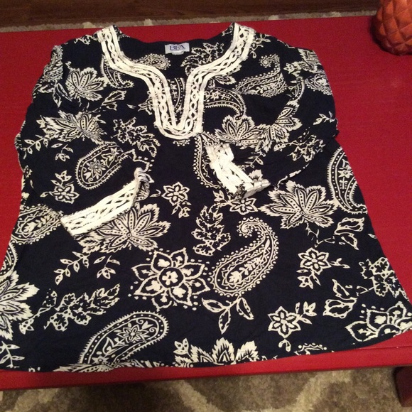 BFA large tunic top - Picture 8 of 9